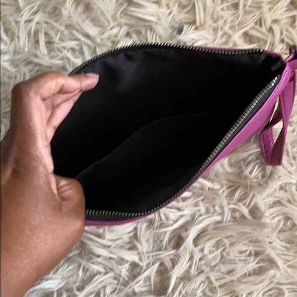 Purple clutch - Picture 3 of 3